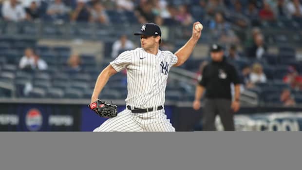 Sep 9, 2023; Bronx, New York, USA; New York Yankees relief pitcher Matt Krook (92) pitches in the ninth inning against the Milwaukee Brewers at Yankee Stadium. Mandatory Credit: Wendell Cruz-USA TODAY Sports